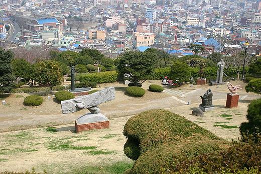 韓国最初の彫刻公園