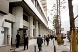 民銀行（KB）が左手に見えてきます。ちょうど
