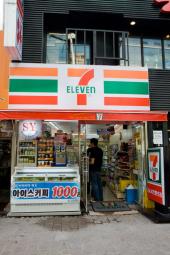 セブンイレブン（明洞店）