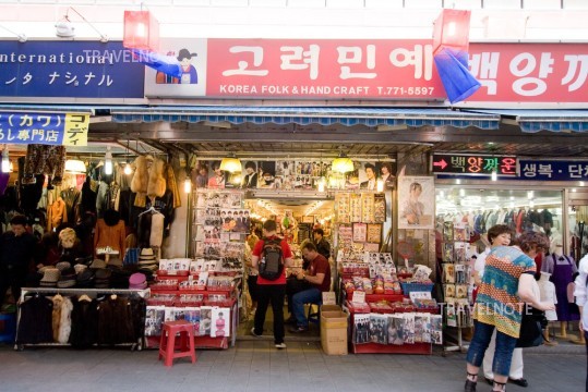 韓国雑貨や芸能人グッツがたくさん！！