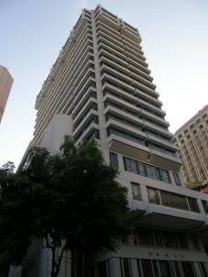 二つのタワーから成るシンガポール中心地にある立地良いホテル