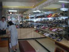 刺繍靴の有名な靴屋