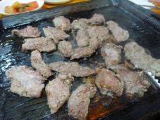 焼肉からチヂミや麺まで食べられる韓国料理店