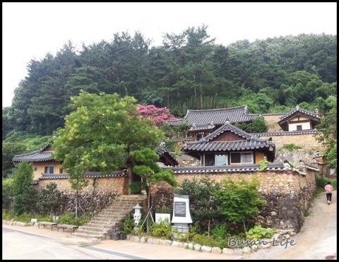 韓国で最も美しいといわれる村「南沙イェダム村」