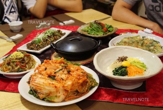 可以同時體驗韓國料理課程和傳統市場之旅