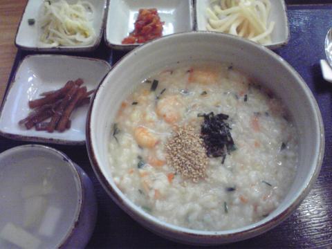 毎回、韓国に来たら朝はこれを食べるのが楽しみのひとつ！！！！