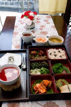 韩国定食便当盒！结合西洋风味的韩国传统定食餐厅
