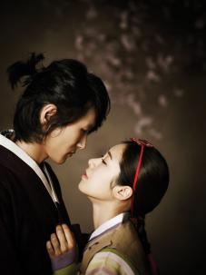 朝鮮時代の貴族と平民の恋を描いた超大型歴史創作のラブ・ストーリーミュージカル