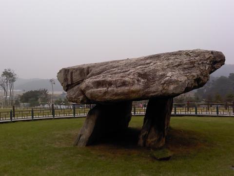 世界遺産の巨石です