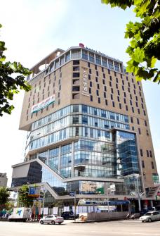 イビスアンバサダーグループのホテルが釜山西面にグランドオープン！