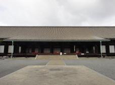 京都駅からすぐ近く！最初の観光地としても知られる国宝・三十三間堂