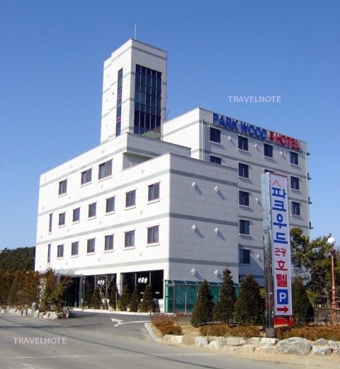 仁川国際空港からすぐの場所に位置し仁川内のロケ地にもアクセスしやすい観光ホテル