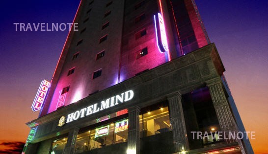 位於首爾大規模的奧特萊斯”馬裡奧“很近的酒店