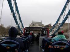 ロンドン観光におすすめ！ガイドを聞きながら観光地を巡る観光バス！