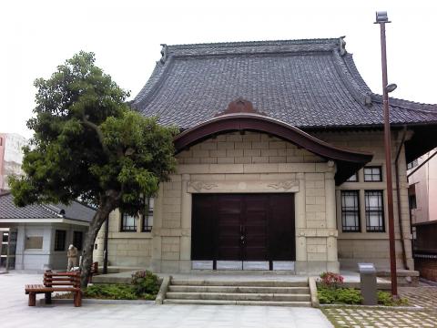今も残る日本式寺院跡