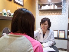 １：１診斷商談，傳統韓方醫療，結合現代醫學，讓你體驗健康美