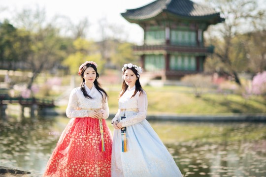 50多年历史的传统韩屋韩服体验！穿着韩服游览景福宫