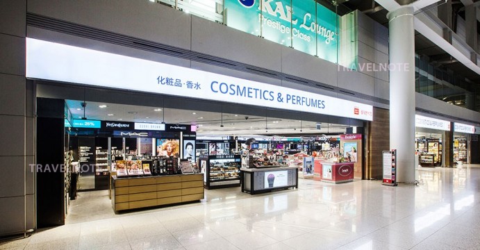 仁川国際空港免税店にシャネル化粧品入店