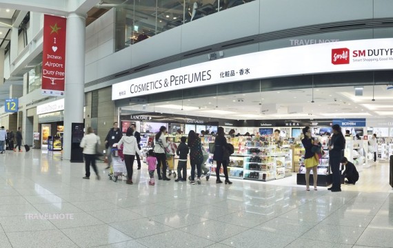 仁川機場出國前最後的購物行程到SM免稅店！