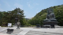 韓国で最も有名な雪岳山と洛山寺を巡る1日ツアー