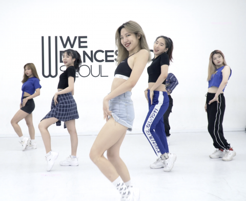 K-POP代表アイドルのBTSが広報したソウル市を代表するダンススタジオ！ BTSのダンサーから詳しく楽しくダンスを教わってみませんか？